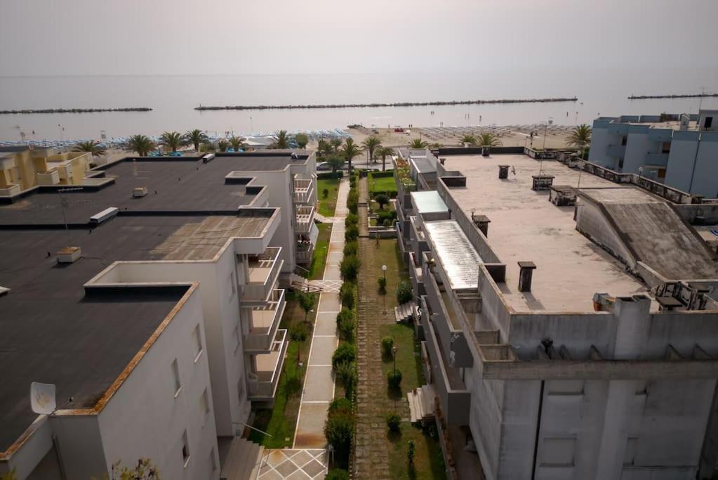 Appartamento Incantevole 2 Fronte Mare Villa Rosa Di Martinsicuro Екстериор снимка